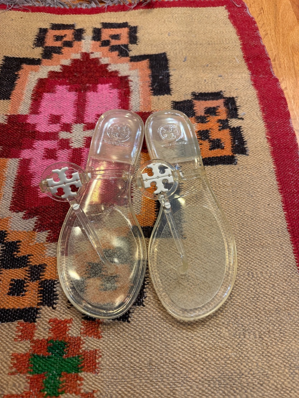 Tory Burch
Mini Miller Jelly Thong Sandals size 7